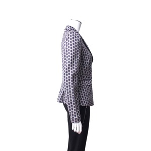 https://dbiyorq10n2b9.cloudfront.net/product-images/CAPPARM0029/ARMANI-COLLEZIONI-Cotton-Blazer-GreyNavy_2.jpg.webp