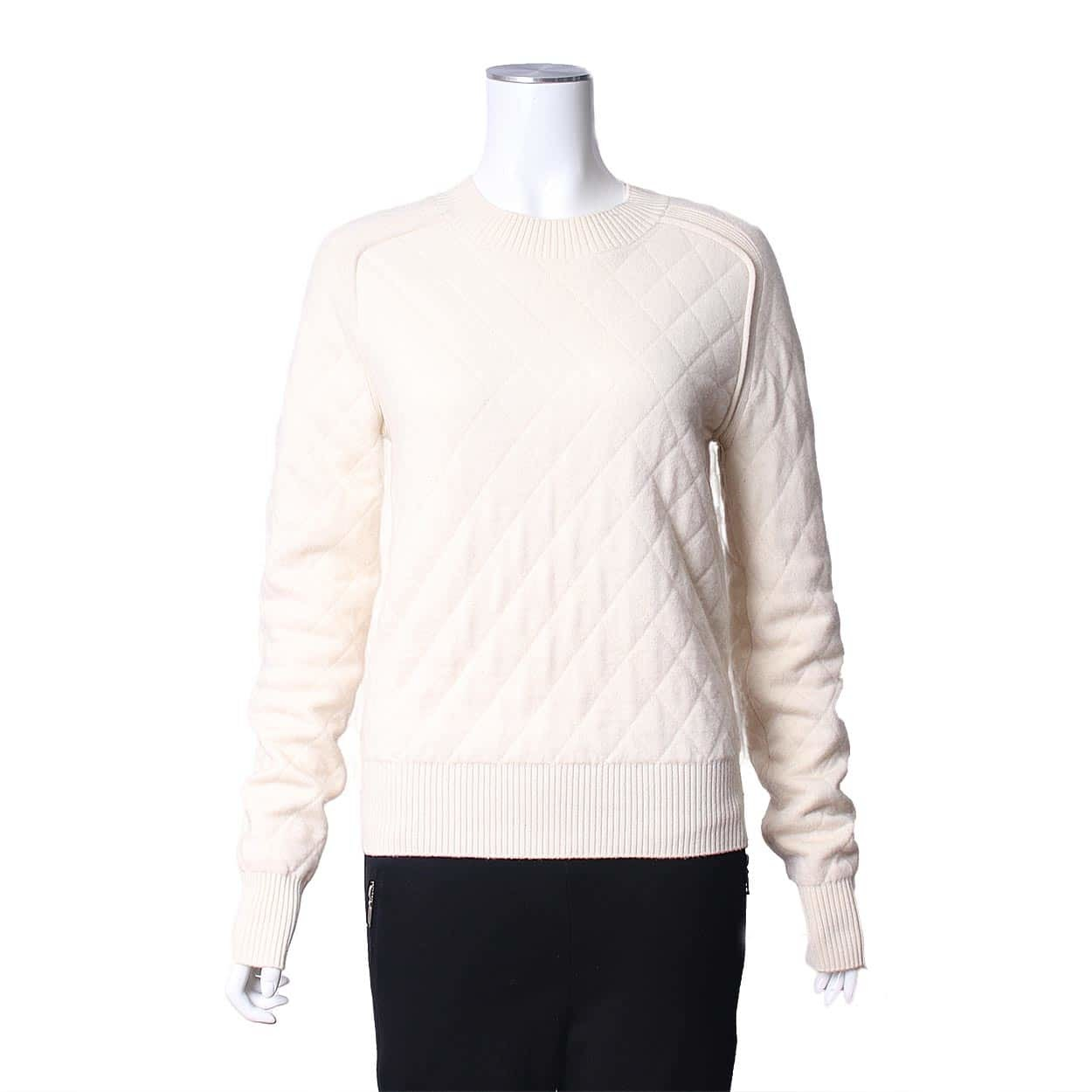 https://dbiyorq10n2b9.cloudfront.net/product-images/CAPPBUR0175/BURBERRY-Wool-Quilted-Sweater-Off-White-1-2.jpg.webp