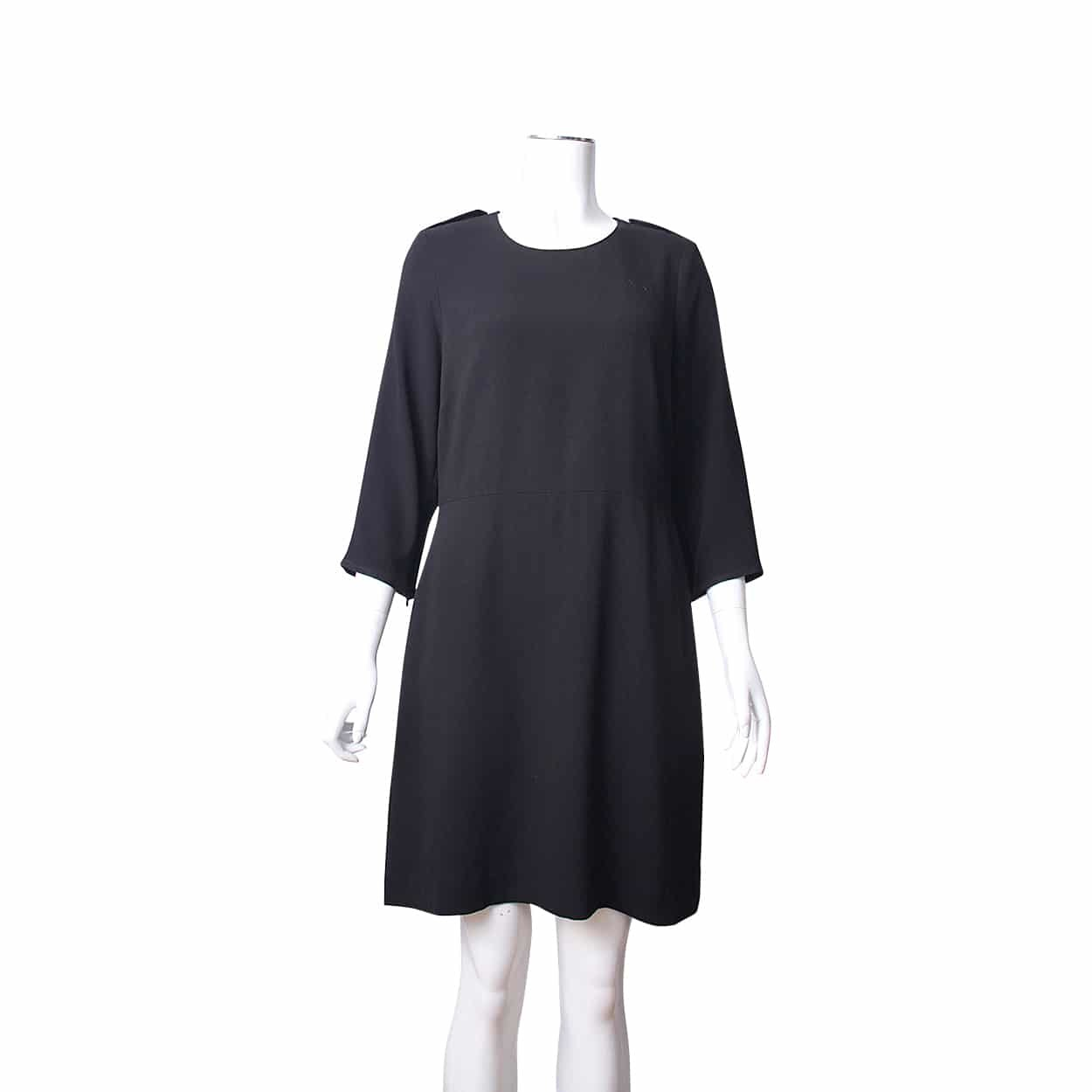 https://dbiyorq10n2b9.cloudfront.net/product-images/CAPPBUR0203/BURBERRY-Acetate-Long-Sleeve-Dress-Black_1.jpg.webp
