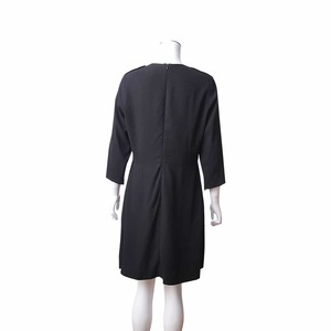 https://dbiyorq10n2b9.cloudfront.net/product-images/CAPPBUR0203/BURBERRY-Acetate-Long-Sleeve-Dress-Black_3.jpg.webp