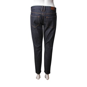 https://dbiyorq10n2b9.cloudfront.net/product-images/CAPPBUR0232/BURBERRY-BRIT-Denim-Relaxed-Skinny-Jeans-Navy_3.jpg.webp