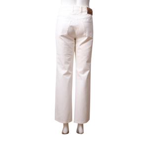 https://dbiyorq10n2b9.cloudfront.net/product-images/CAPPESC0005/ESCADA-Cotton-Straight-Leg-Jeans-White.-.jpg.webp