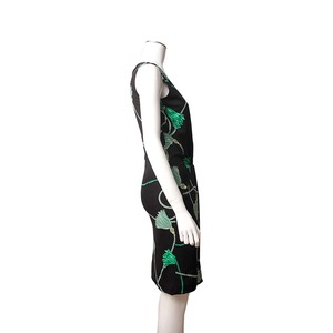 https://dbiyorq10n2b9.cloudfront.net/product-images/CAPPGUC0195/GUCCI-Rayon-Silk-Dress-Black-Green_2.jpg.webp