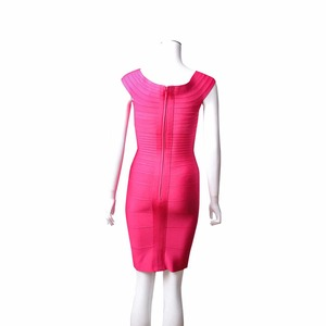 https://dbiyorq10n2b9.cloudfront.net/product-images/CAPPHELE0034/HERVE-LEGER-RayonSpandex-Dress-Pink_3.jpg.webp