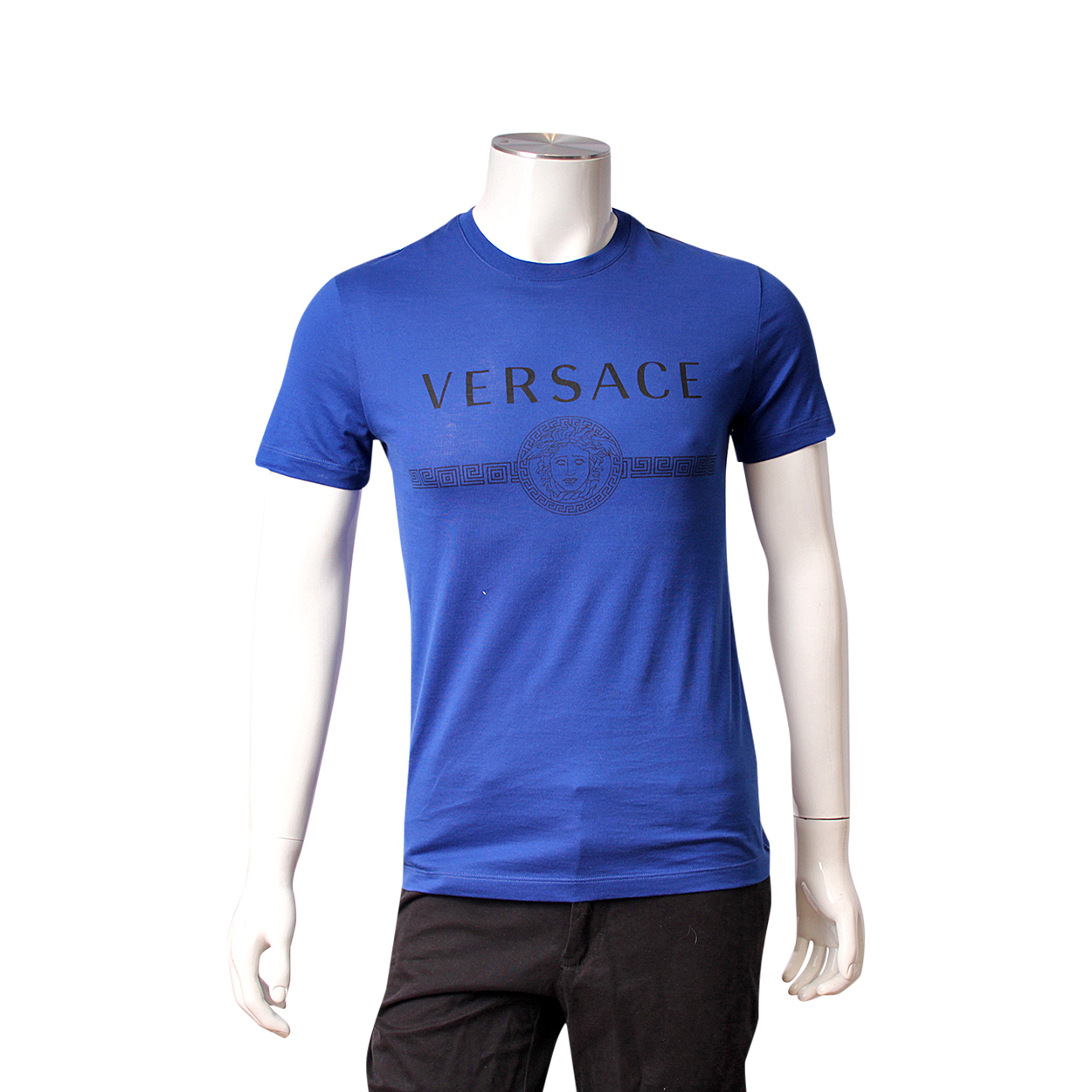 https://dbiyorq10n2b9.cloudfront.net/product-images/CAPPVER0042/VERSACE-Cotton-Logo-T-Shirt-Blue-1.jpg.webp