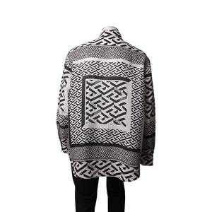 https://dbiyorq10n2b9.cloudfront.net/product-images/CAPPVER0100/VERSACE-Linen-La-Greca-Shirt-Black-White_3.jpg.webp