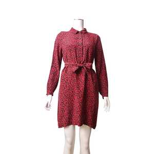 https://dbiyorq10n2b9.cloudfront.net/product-images/CAPPYSL0018/SAINT-LAURENT-Silk-Printed-Dress-Burgundy_1.jpg.webp