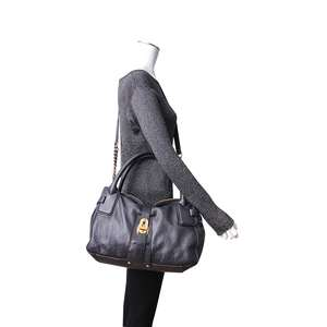 https://dbiyorq10n2b9.cloudfront.net/product-images/CBAGBUR0220/BURBERRY-Leather-Turn-Lock-East-West-Tote-Black-1.jpg.webp