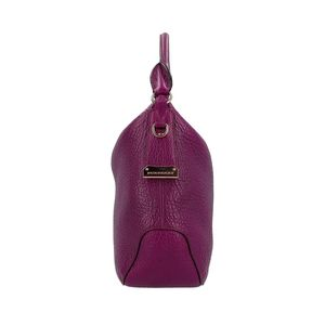 https://dbiyorq10n2b9.cloudfront.net/product-images/CBAGBUR0251/BURBERRY-Grained-Leather-Ledbury-Shoulder-Bag-Purple_3.jpg.webp
