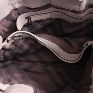 https://dbiyorq10n2b9.cloudfront.net/product-images/CBAGBUR0266/BURBERRY-Quilted-Leather-Enmore-Hobo-Grey_7.jpg.webp