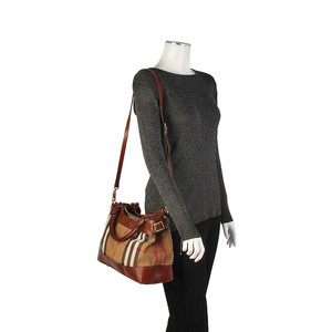 https://dbiyorq10n2b9.cloudfront.net/product-images/CBAGBUR196/BURBERRY-House-Check-Tote-Brown-mannequin.jpg.webp