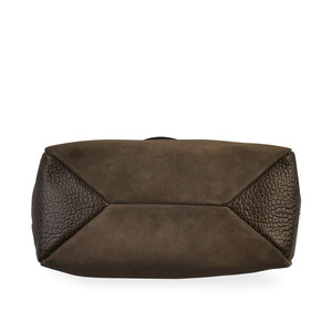 https://dbiyorq10n2b9.cloudfront.net/product-images/CBAGBUR221/BURBERRY-Suede-and-Leather-Medium-Callaghan-Green-bottom.jpg.webp