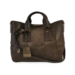 https://dbiyorq10n2b9.cloudfront.net/product-images/CBAGBUR221/BURBERRY-Suede-and-Leather-Medium-Callaghan-Green-front.jpg.webp