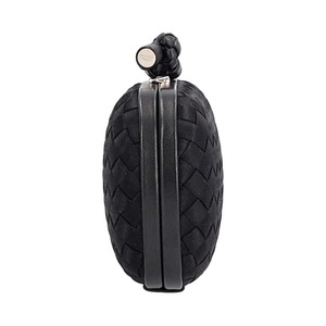 https://dbiyorq10n2b9.cloudfront.net/product-images/CBAGBV0020/BOTTEGA-VENETTA-Satin-Intrecciato-Knot-Clutch-Black_3.jpg.webp