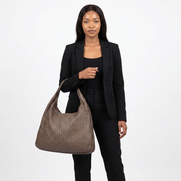 Leather Intrecciato Maxi Veneta Hobo Brown