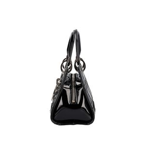 https://dbiyorq10n2b9.cloudfront.net/product-images/CBAGCD0082/CHRISTIAN-DIOR-Patent-Cannage-East-West-Lady-Dior-Top-Handle-Bag-Black_4.jpg.webp