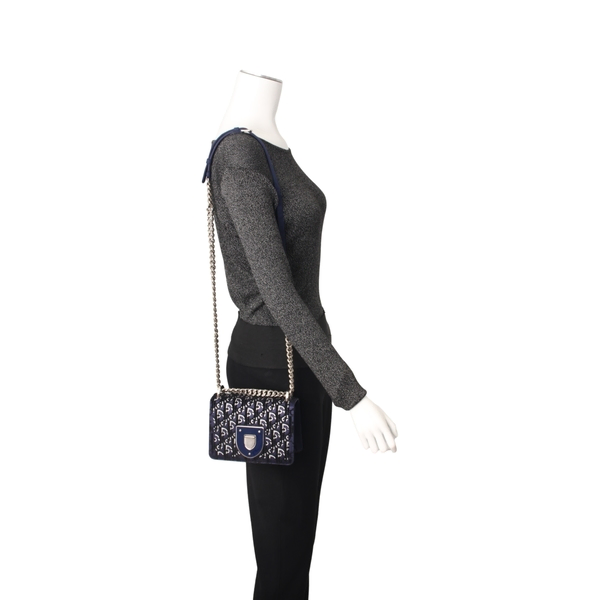 Velvet Oblique Crystal Diorama Club Flap Bag Blue