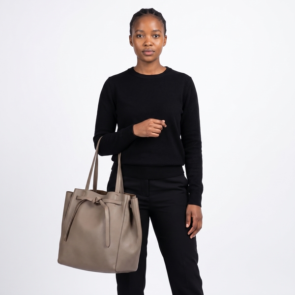 Leather Phantom Small Cabas Taupe