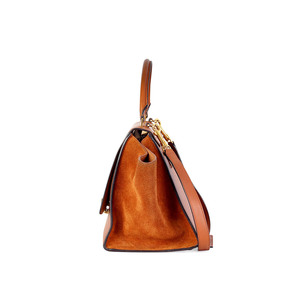 https://dbiyorq10n2b9.cloudfront.net/product-images/CBAGCEL102/CELINE-Medium-Trapeze-Brown-side2.jpg.webp