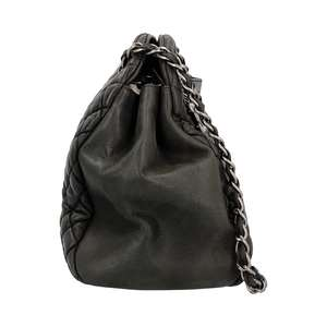 https://dbiyorq10n2b9.cloudfront.net/product-images/CBAGCH0099/CHANEL-Quilted-Just-Mademoiselle-Large-Bowling-Bag-Anthracite_3.jpg.webp