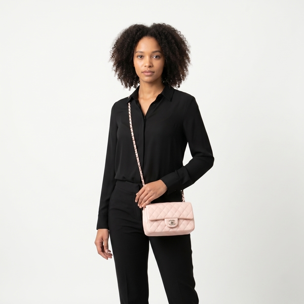 Caviar Mini Classic Flap Shoulder Bag Pink