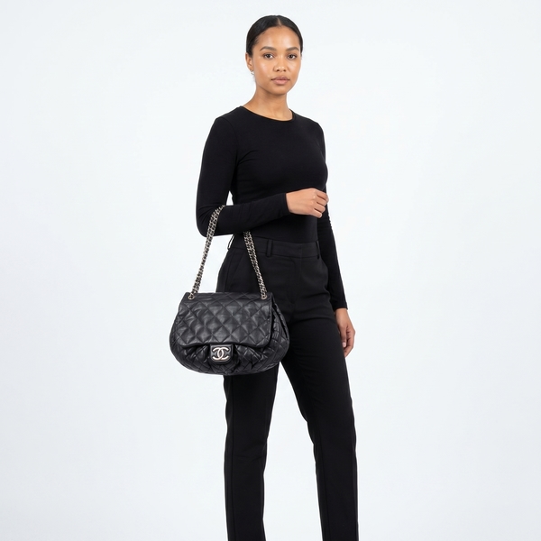 Quilted Lambskin Chain Shoulder Bag Black