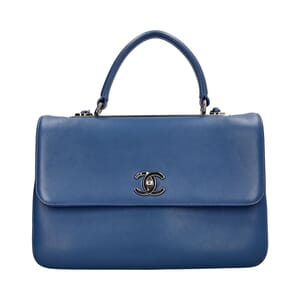 Leather Trendy CC Medium Shoulder Bag Blue, view 5