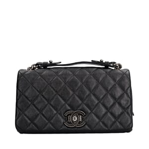 Quilted City Rock Medium Flap Bag Black, view 4