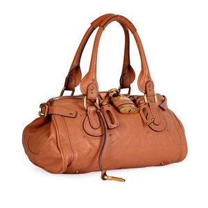 https://dbiyorq10n2b9.cloudfront.net/product-images/CBAGCHLO101/CHLOE-Brown-Leather-Medium-Paddington-Satchel-Bag-Angle.jpg.webp
