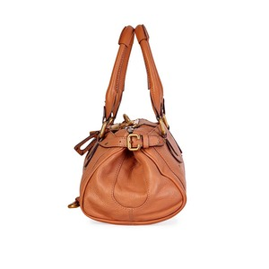 https://dbiyorq10n2b9.cloudfront.net/product-images/CBAGCHLO101/CHLOE-Brown-Leather-Medium-Paddington-Satchel-Bag-Side-2.jpg.webp