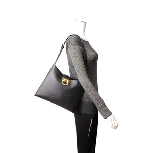 https://dbiyorq10n2b9.cloudfront.net/product-images/CBAGFER0035/SALVATORE-FERRAGAMO-Saffiano-Trifolio-Shoulder-Bag-Black..jpg.webp