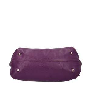 https://dbiyorq10n2b9.cloudfront.net/product-images/CBAGFER0037/SALVATORE-FERRAGAMO-Leather-Sofia-Bag-Purple_6.jpg.webp