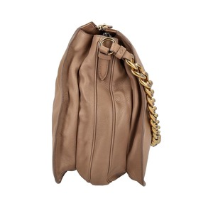 https://dbiyorq10n2b9.cloudfront.net/product-images/CBAGFER0054/SALVATORE-FERRAGAMO-Leather-Evette-Hobo-Beige_5.jpg.webp