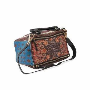 https://dbiyorq10n2b9.cloudfront.net/product-images/CBAGGIV0003/GIVENCHY-Leather-Pandora-Medium-Tote-Multicolour-angle.jpg.webp