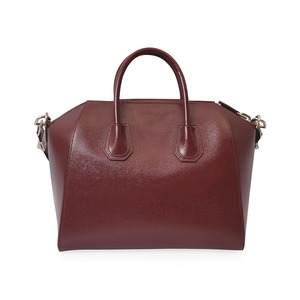 https://dbiyorq10n2b9.cloudfront.net/product-images/CBAGGIV0004/GIVENCHY-Leather-Medium-Antigona-Bag-Oxblood-back.jpg.webp