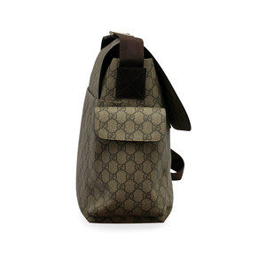 https://dbiyorq10n2b9.cloudfront.net/product-images/CBAGGUC0030/GUCCI-GG-Supreme-Plus-Diaper-Bag-side1.jpg.webp