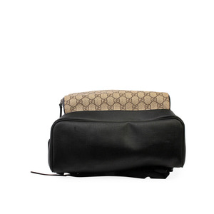 https://dbiyorq10n2b9.cloudfront.net/product-images/CBAGGUC0045/GUCCI-GG-Supreme-Backpack-Black-bottom.jpg.webp