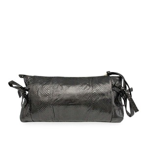 https://dbiyorq10n2b9.cloudfront.net/product-images/CBAGGUC0089/GUCCI-Python-Hysteria-Clutch-Black-back.jpg.webp