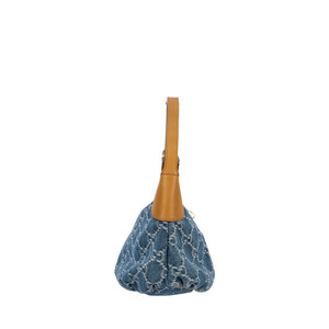 https://dbiyorq10n2b9.cloudfront.net/product-images/CBAGGUC0382/GUCCI-GG-Denim-Pochette-Blue_4.jpg.webp