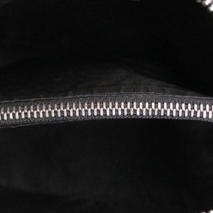 https://dbiyorq10n2b9.cloudfront.net/product-images/CBAGGUC0445/GUCCI-Metallic-Guccy-Mini-Crossbody-Gold-Black..jpg.webp