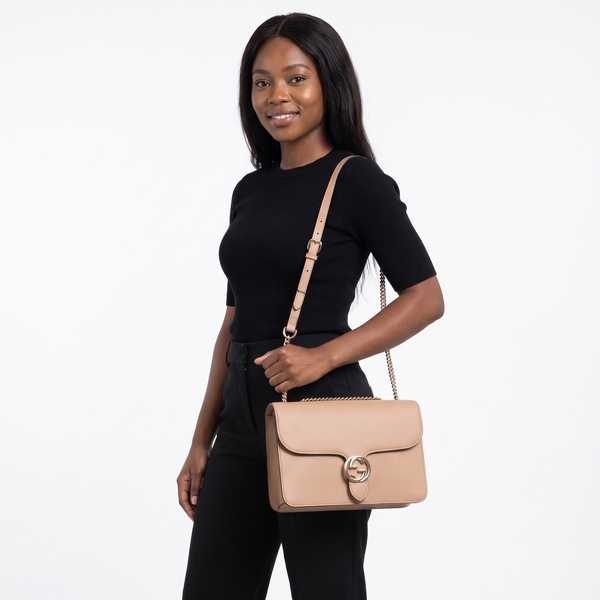Leather Interlocking G Shoulder Bag Beige