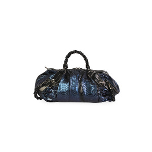 https://dbiyorq10n2b9.cloudfront.net/product-images/CBAGGUC293/GUCCI-Phyton-Galaxy-Bag-Tonal-Blue-back.jpg.webp