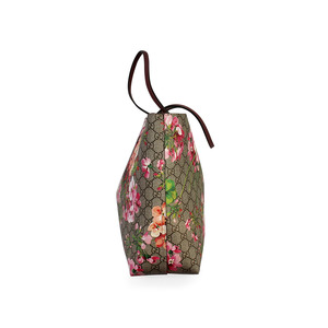 https://dbiyorq10n2b9.cloudfront.net/product-images/CBAGGUC436/GUCCI-GG-Blooms-Reversible-Tote-side-2.jpg.webp
