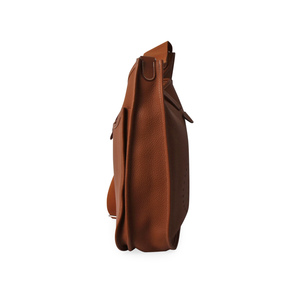 https://dbiyorq10n2b9.cloudfront.net/product-images/CBAGHER0001/HERMES-Clemence-Evelyne-III-GM-Tabaco-side-2.jpg.webp