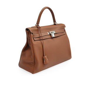 https://dbiyorq10n2b9.cloudfront.net/product-images/CBAGHER0009/HERMES-Taurillon-Clemence-Retourne-Kelly-35-Angle.jpg.webp