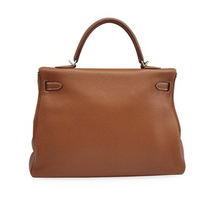 https://dbiyorq10n2b9.cloudfront.net/product-images/CBAGHER0009/HERMES-Taurillon-Clemence-Retourne-Kelly-35-Back.jpg.webp