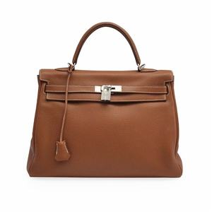 https://dbiyorq10n2b9.cloudfront.net/product-images/CBAGHER0009/HERMES-Taurillon-Clemence-Retourne-Kelly-35-Front-2.jpg.webp