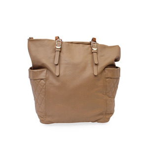 https://dbiyorq10n2b9.cloudfront.net/product-images/CBAGJC0005/JIMMY-CHOO-Leather-Blare-Tote-Brown-back.jpg.webp