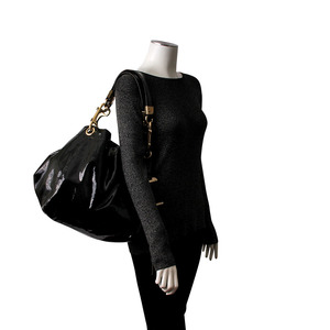 https://dbiyorq10n2b9.cloudfront.net/product-images/CBAGJC150/JIMMY-CHOO-Patent-Lola-Oversized-Hobo-Black-mannequin.jpg.webp