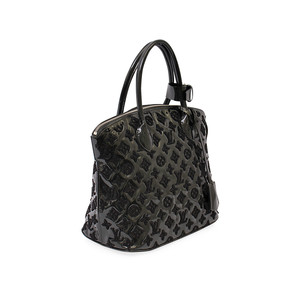 https://dbiyorq10n2b9.cloudfront.net/product-images/CBAGLV0138/LOUIS-VUITTON-Vernis-Fascination-Lockit-Tote-Black-Limited-Edition-angle.jpg.webp